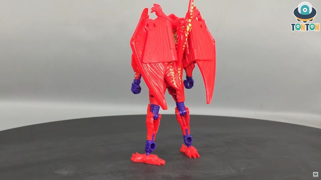Transformers Legacy Terrorsaur Beast Wars Toy Colors In Hand Image  (3 of 28)